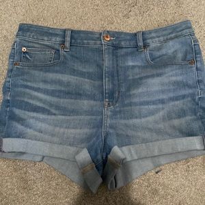 American eagle super hi-rise shortie shots
